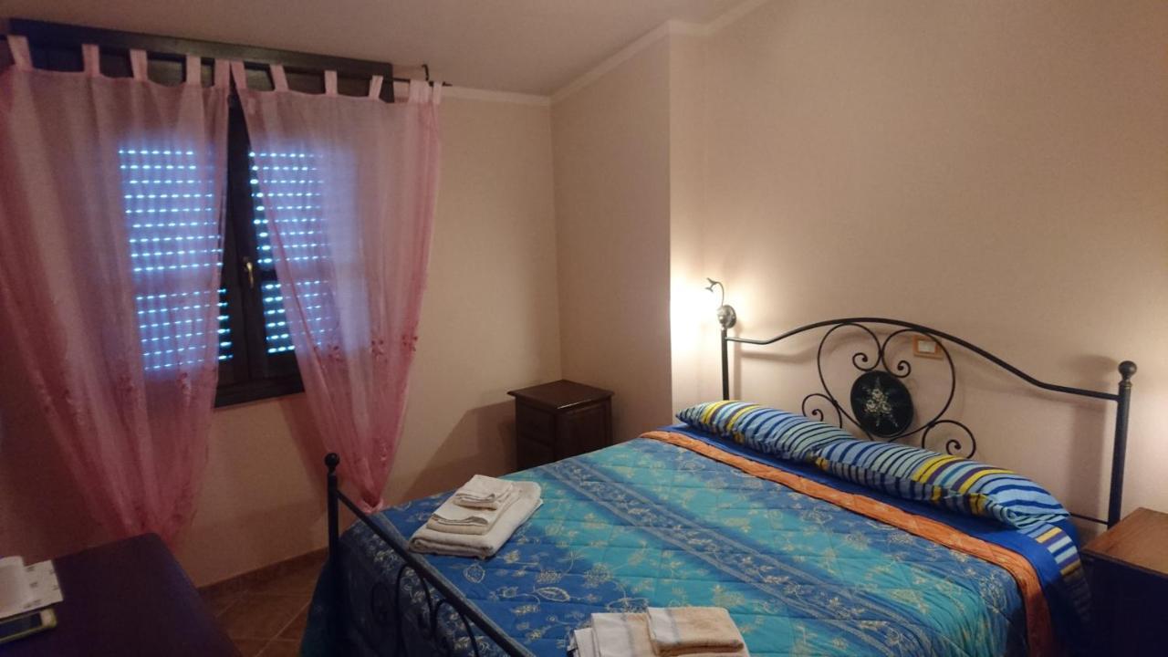 ريولا ساردو B&B Mony E Nico المظهر الخارجي الصورة